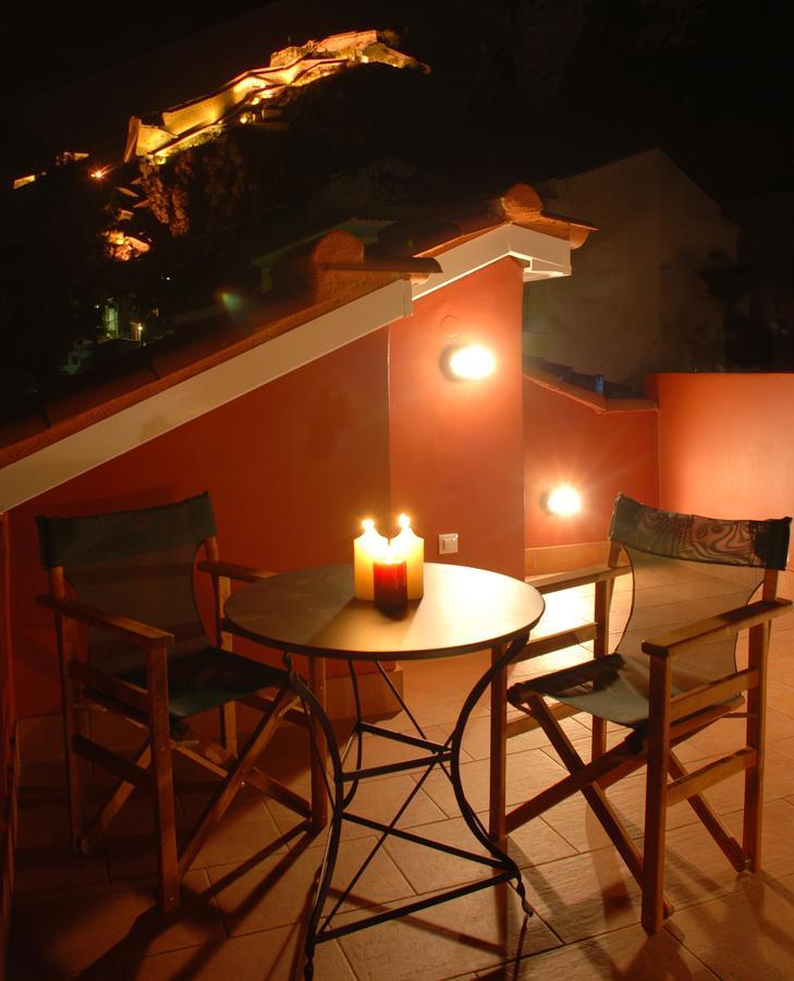 Il Palazzo Rooms & Suites 纳夫普利翁 外观 照片