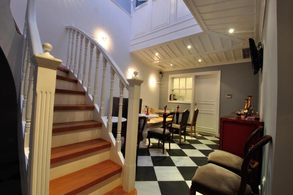 Il Palazzo Rooms & Suites 纳夫普利翁 外观 照片