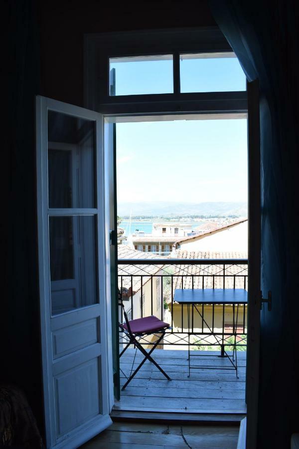 Il Palazzo Rooms & Suites 纳夫普利翁 外观 照片