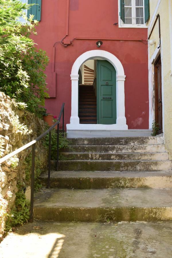Il Palazzo Rooms & Suites 纳夫普利翁 外观 照片